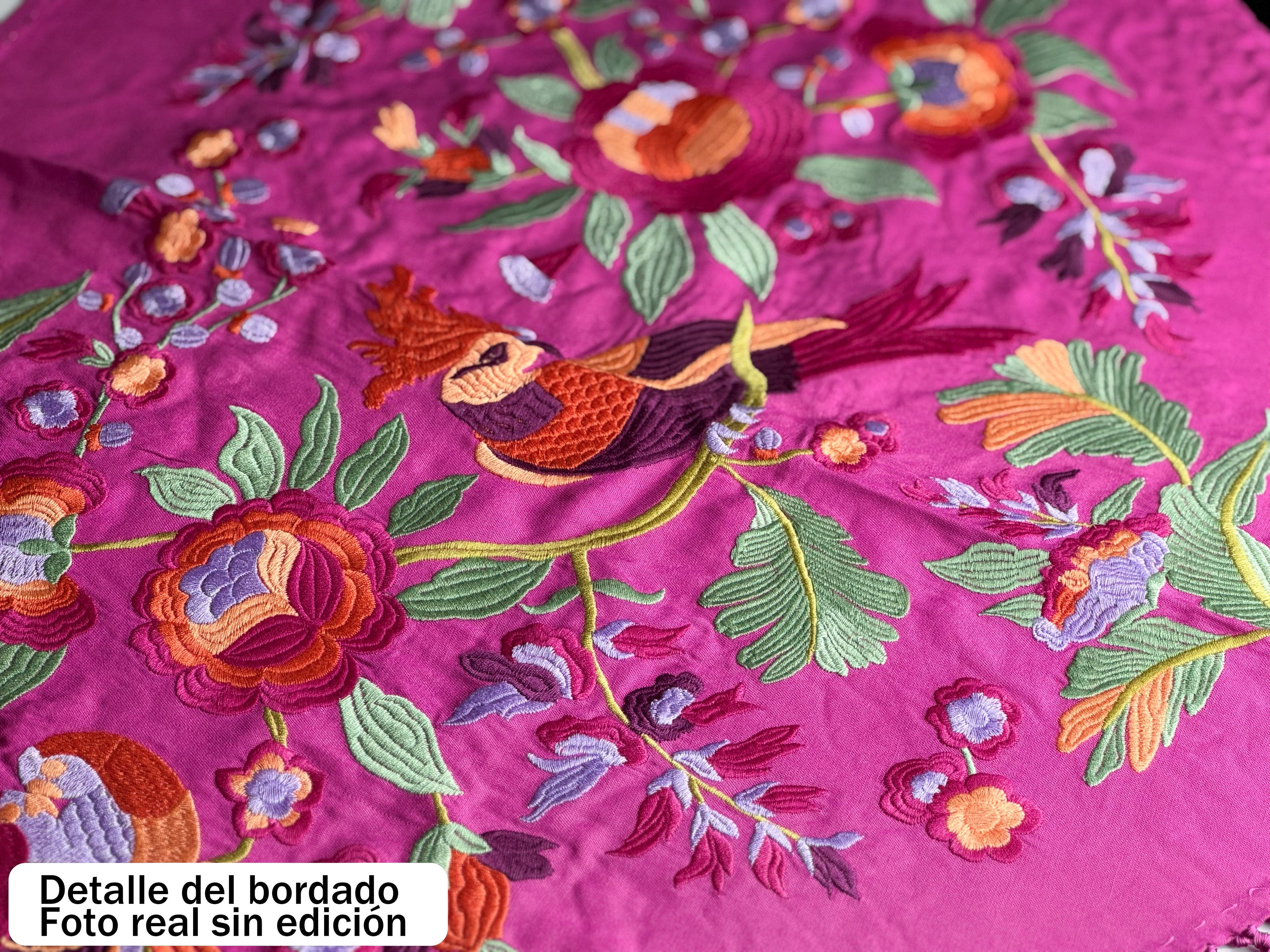 Mantón de Flamenca bordado multicolor o liso – Colección Loro y Flores de algodón 140x50 con flecos corto 20cm