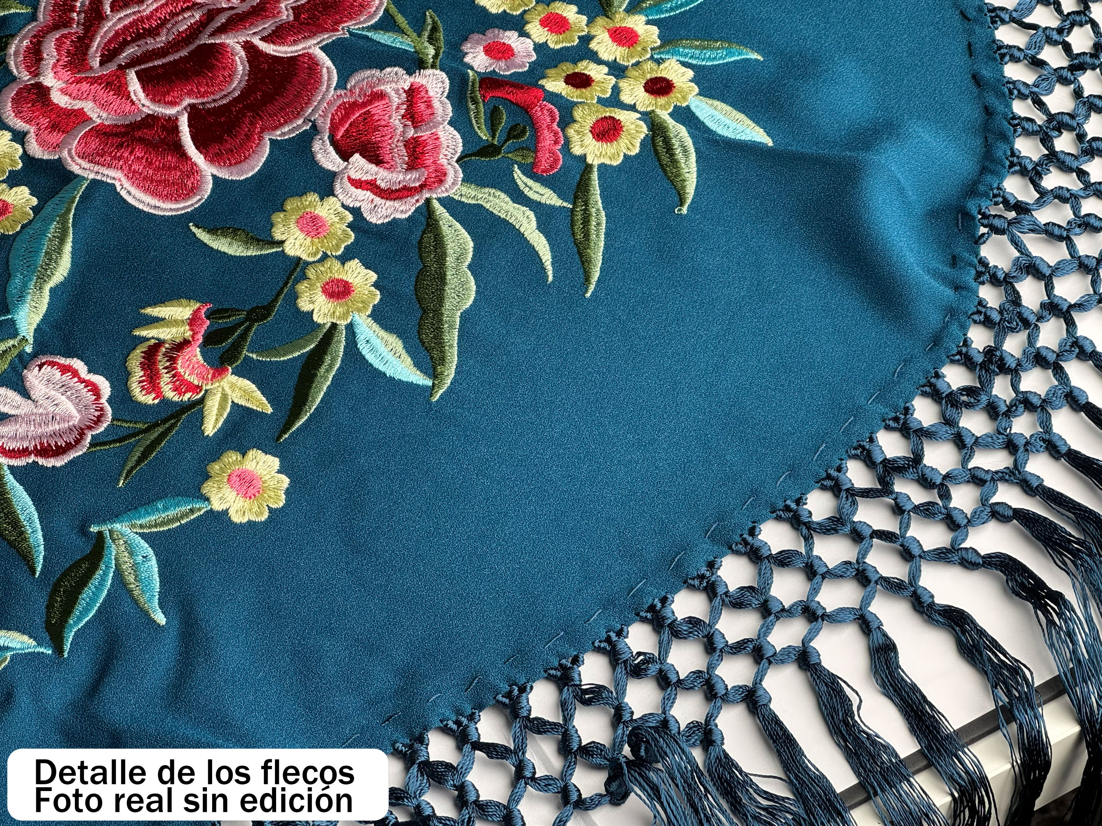 Mantón de Flamenco Bordado de Flores de Chiffón 140x50 con Flecos Largos 30cm