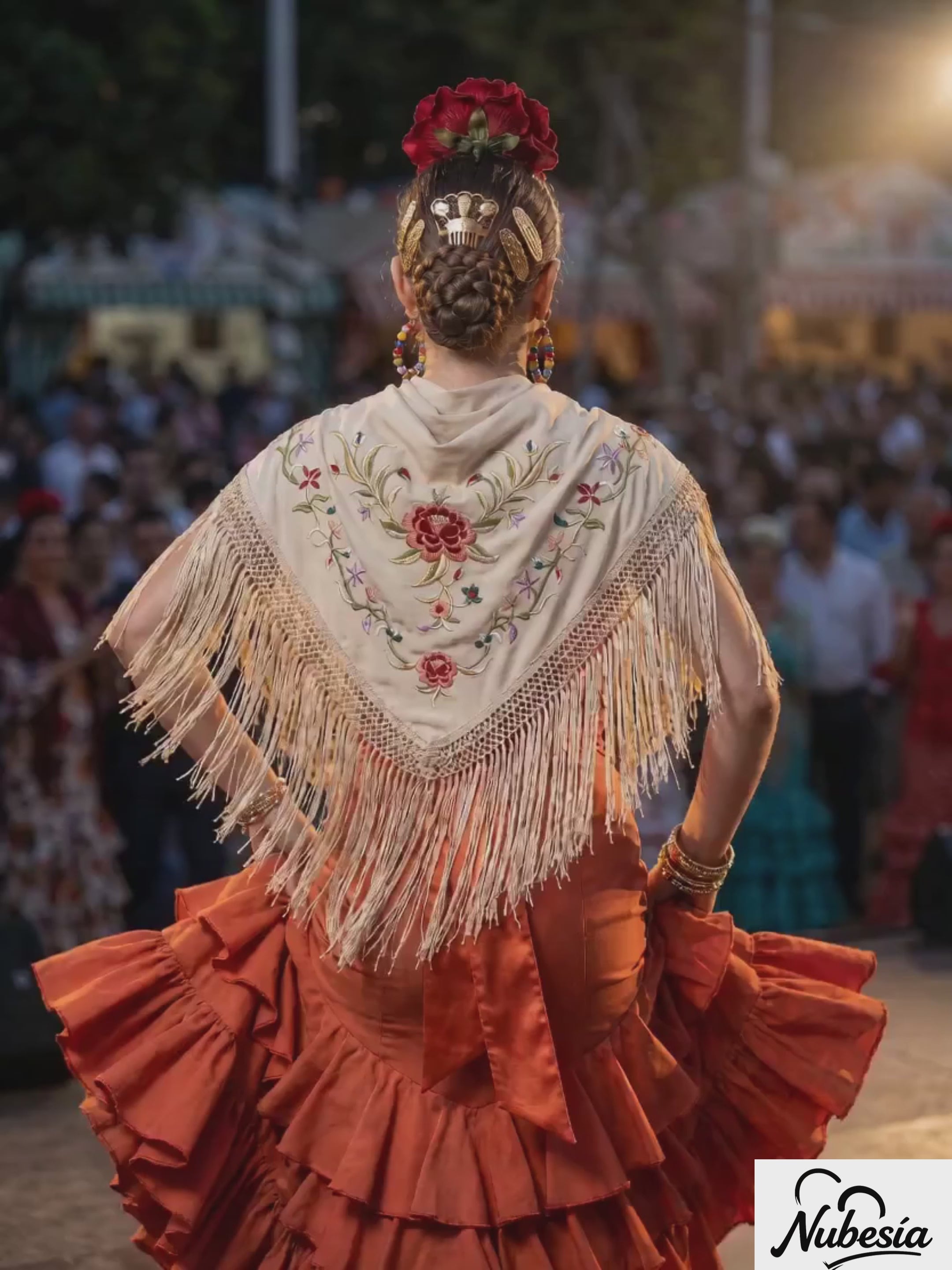 Mantón Flamenco Bordado Rosa para Baile Flamenco y Sevillanas – de Algodón 140 x 55cm con Flecos Largos 35 cm
